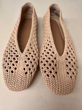 Woven V-Neck Flats in Cream - Lightweight Slip-On